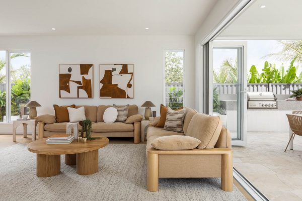 Open Plan Living (Downloaded)